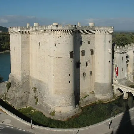 Le Tarasconnais * Tarascon